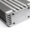 Anwendungsbeispiel Endkappe SVETOCH UNIVERS an Aluminiumprofil